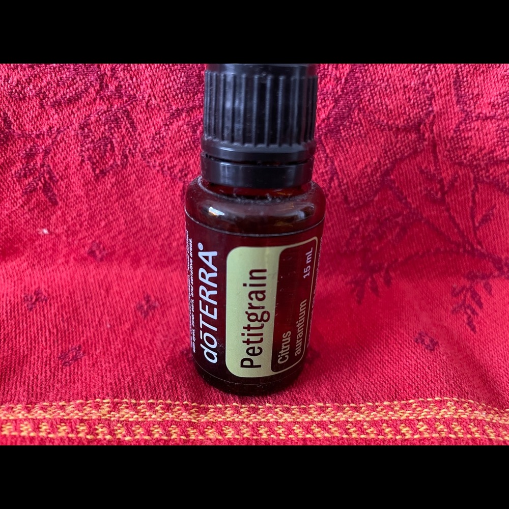 DōTERRA Pettigrain Essential Oil